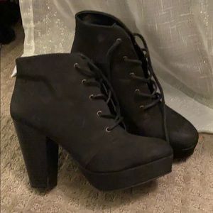 Mossimo booties